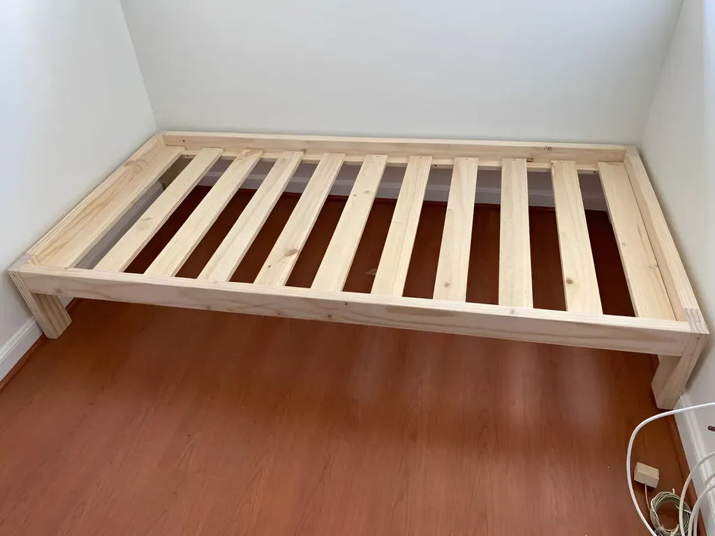 Cama de Madera