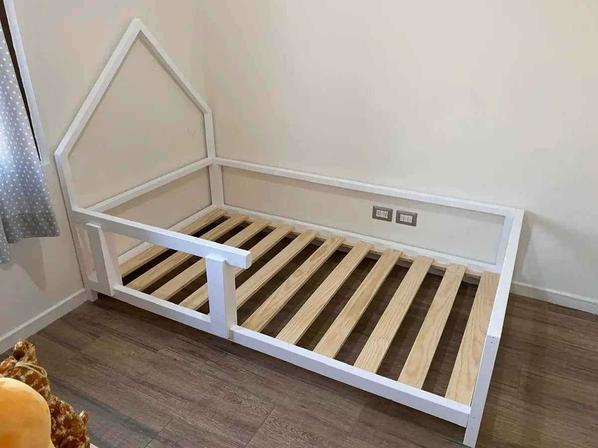 Cama Casita Isi