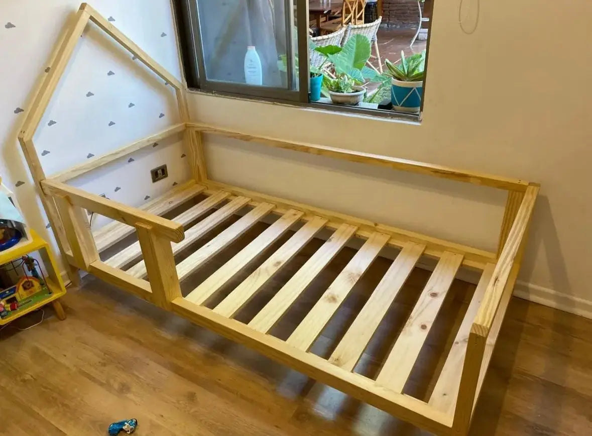 Cama Casita Isi