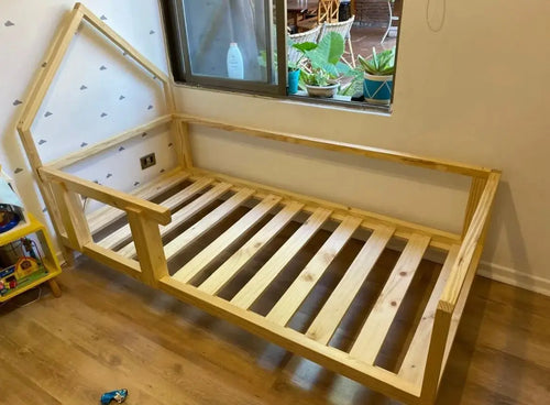 Cama Casita Isi