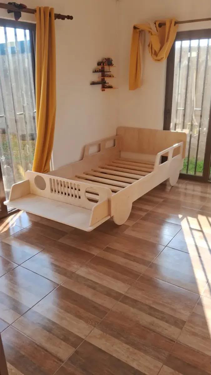 Cama Martin, Jeep